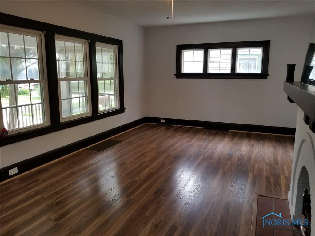 1317 Pingree Road Toledo, OH 43612 - Photo 8 of 24 Gallery Image 8