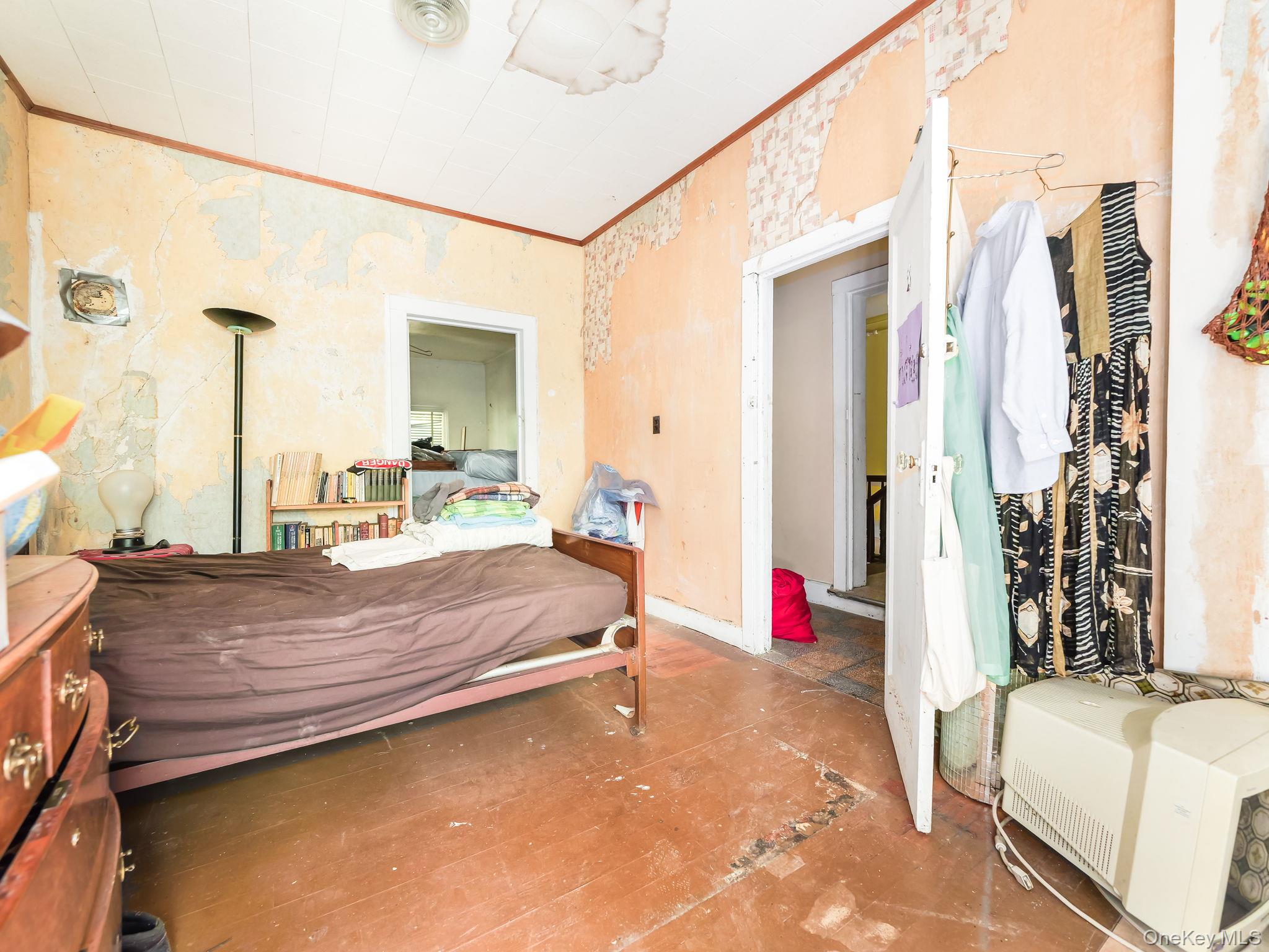 19 Oakland Valley Road Cuddebackville, NY 12729 - Photo 23 of 30 a spacious bathroom with a tub and shower
