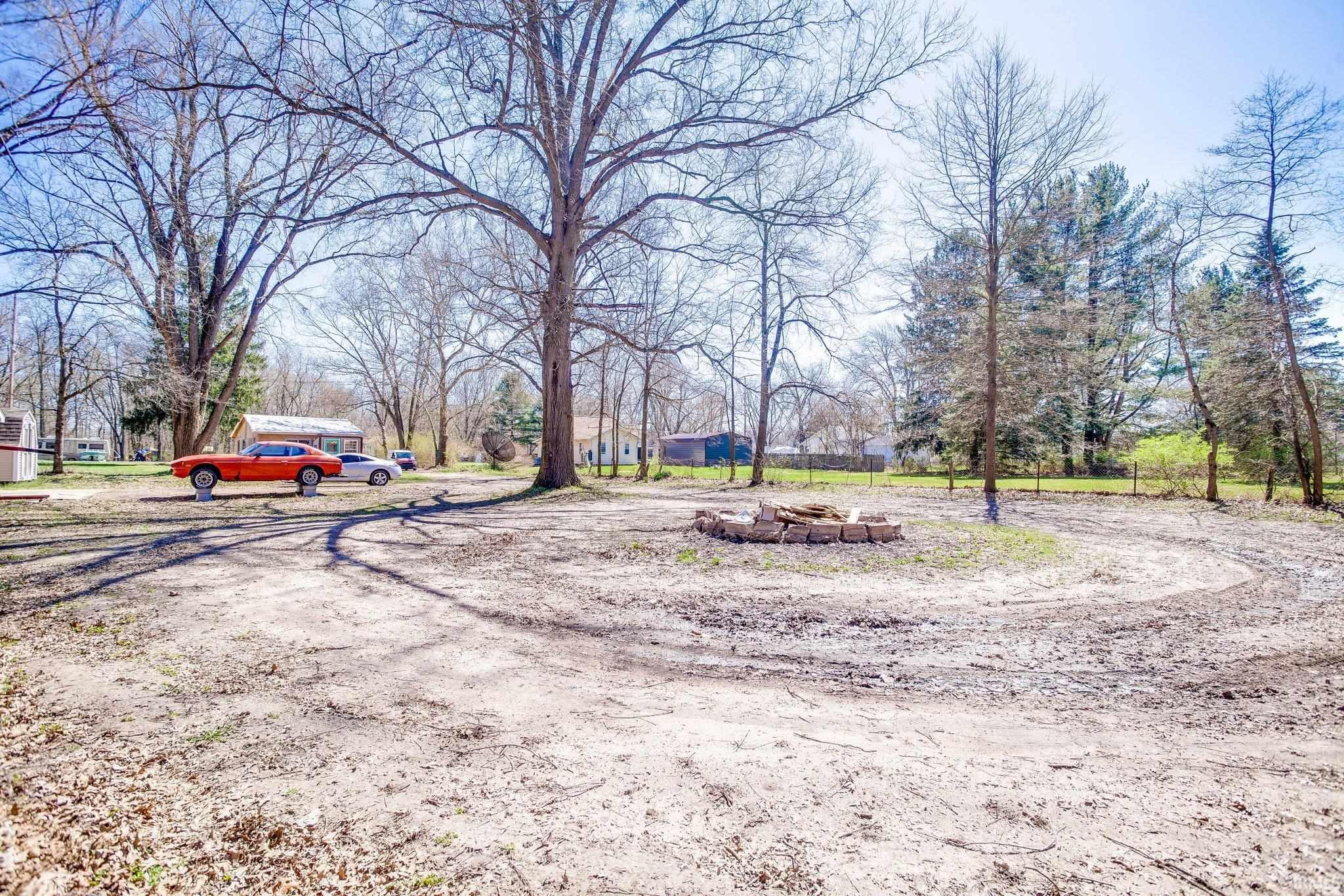 55865 Clover Road Mishawaka, IN 46545 - Photo 5 of 16 Gallery Image 5