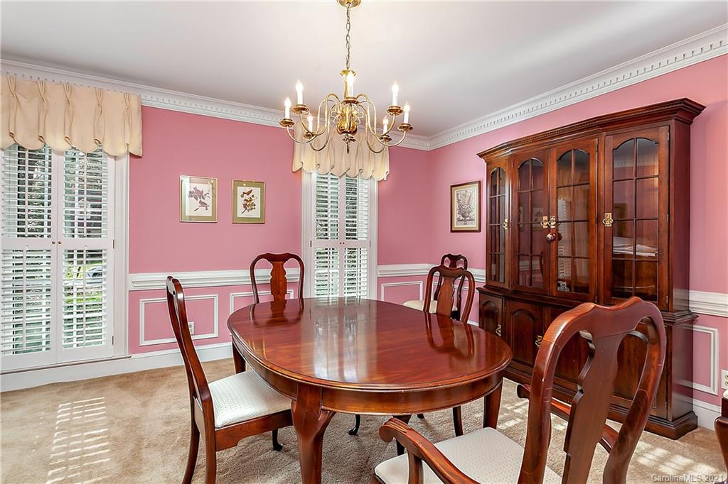 4109 Rotunda Road, Unit 2 Charlotte, NC 28226 - Photo 5 of 19 Gallery Image 5