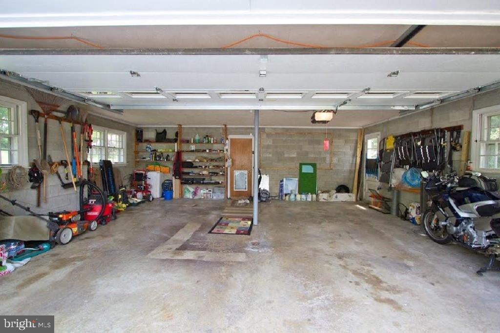 826 Hillaire Road Lancaster, PA 17601 - Photo 23 of 24 Gallery Image 23