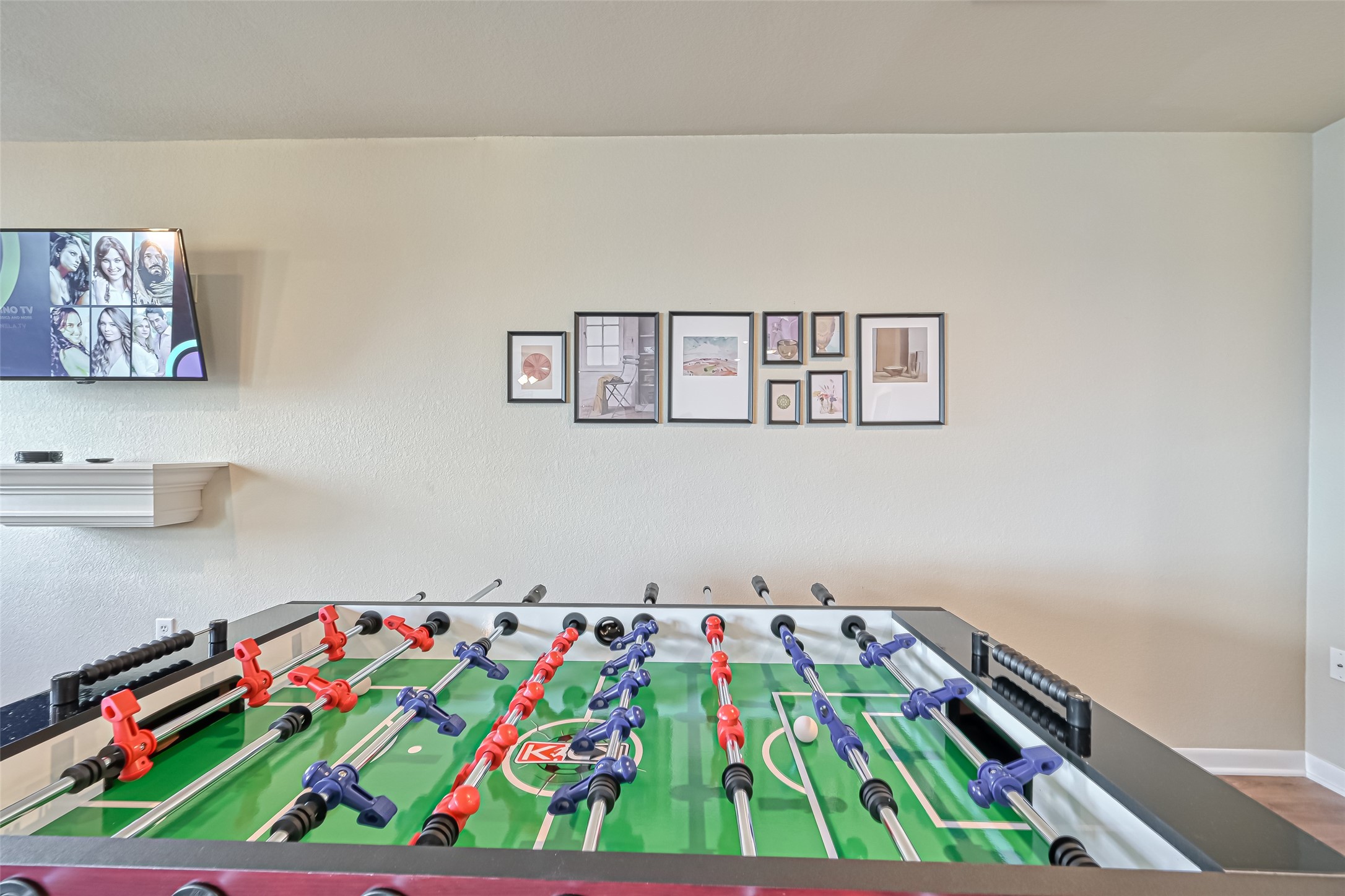 2102 Todville Road, Unit 9 Seabrook, TX 77586 - Photo 27 of 34 a room with toys and dresser