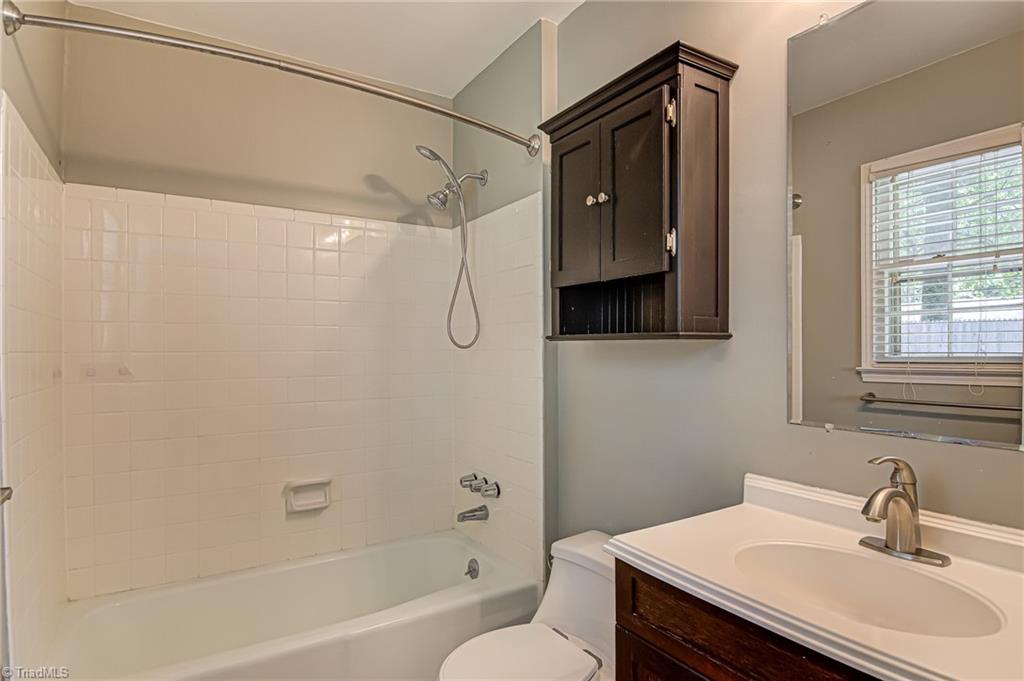 5111 Cheviot Road Greensboro, NC 27455 - Photo 24 of 31