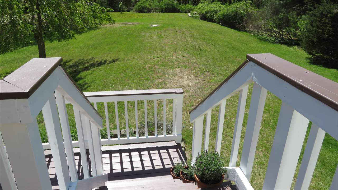 483 Mammoth Road Londonderry, NH 03053 - Photo 30 of 35