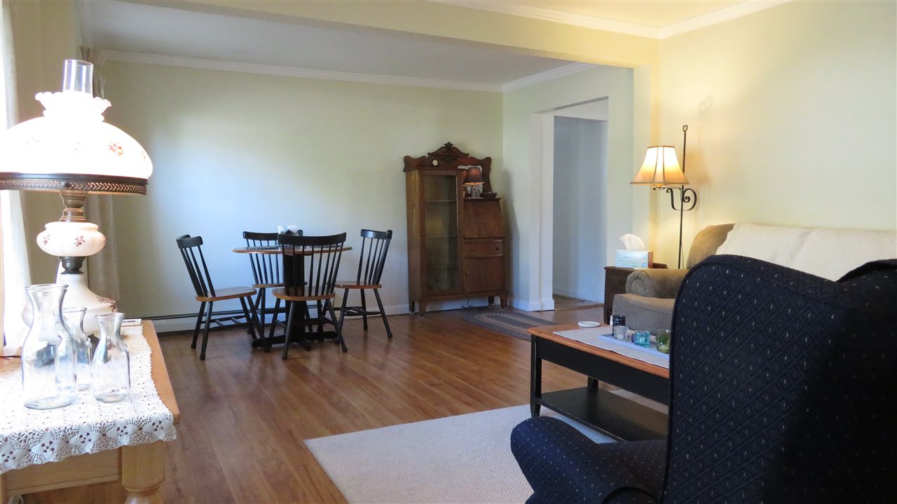 483 Mammoth Road Londonderry, NH 03053 - Photo 8 of 35