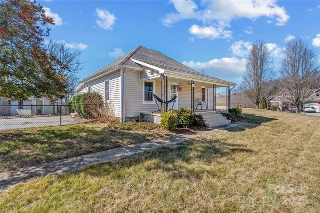 $399,000 | 21 Ben Owenby Road, Fairview, NC 28730