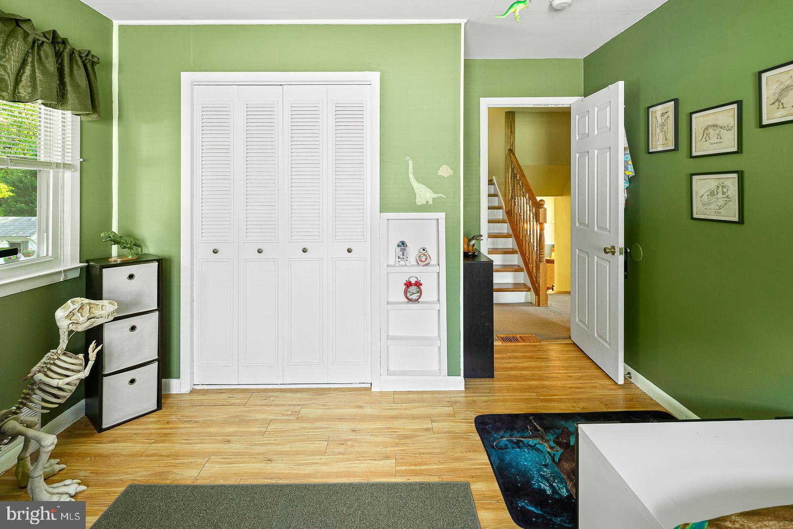 42 Valley View Road Hamilton, NJ 08620 - Photo 22 of 37 Bedroom 2