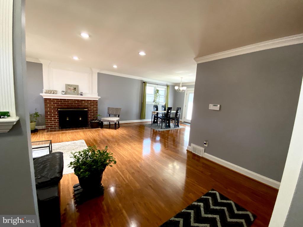 7511 Hogarth Street Springfield, VA 22151 - Photo 26 of 68 Gallery Image 26