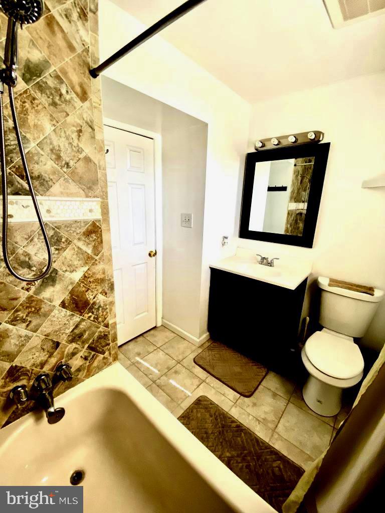 7511 Hogarth Street Springfield, VA 22151 - Photo 39 of 68 Gallery Image 39