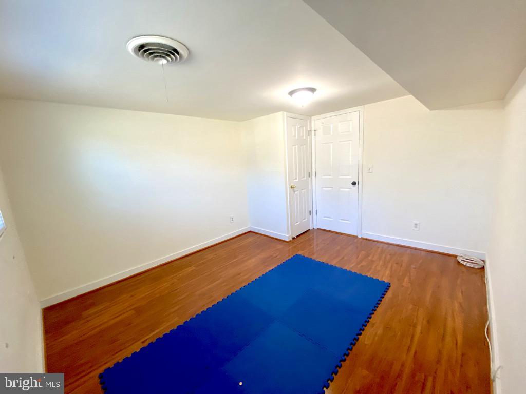7511 Hogarth Street Springfield, VA 22151 - Photo 60 of 68 Gallery Image 60