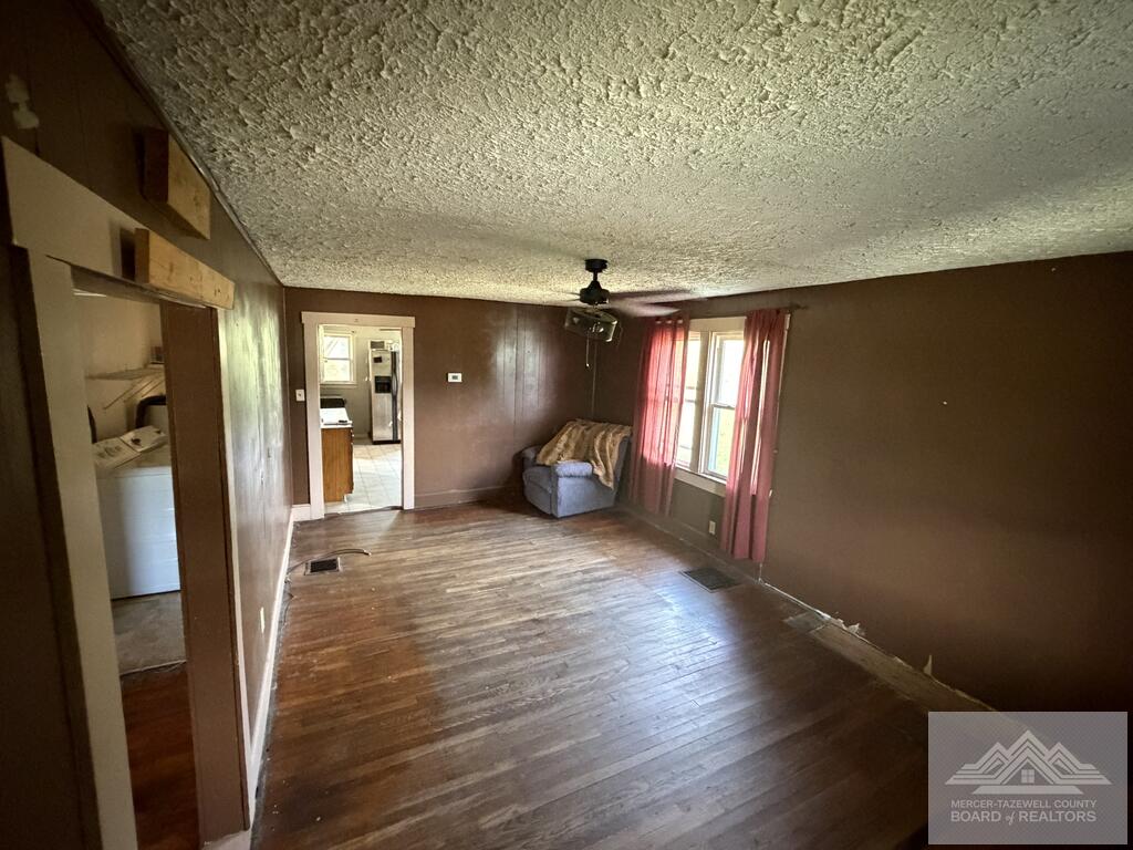 3926 Sandlick Road Bluefield, WV 24701 - Photo 23 of 44 Gallery Image 23