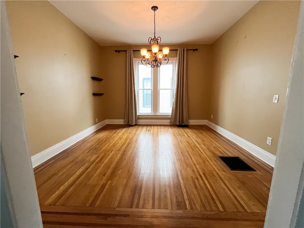 20 Sumner Park Rochester, NY 14607 - Photo 7 of 22