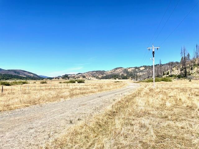 10001 Ruth-zenia Road Zenia, CA 95595 - Photo 14 of 39