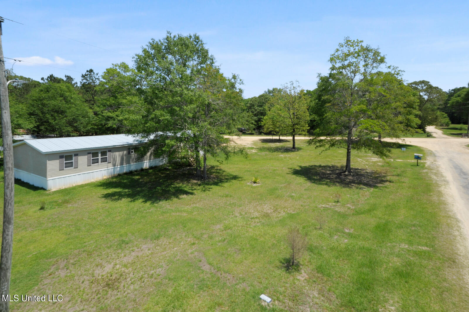 111 Grady Diamond Road Perkinston, MS 39573 - Photo 3 of 20 002_1600x1067_mls