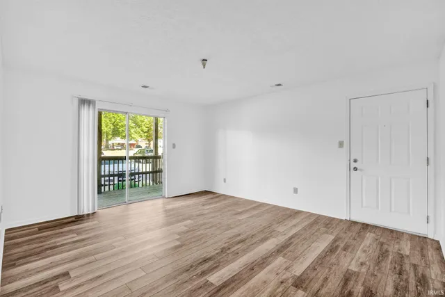 $230,000 | 3220 John Hinkle Place, Unit B, Bloomington, IN 47408