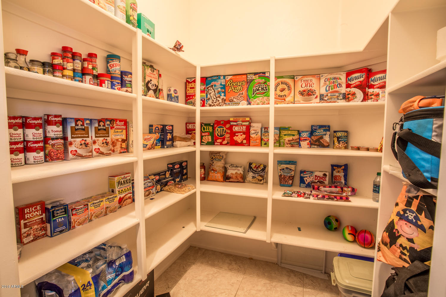 4313 East Folgers Road Phoenix, AZ 85050 - Photo 7 of 22 Pantry
