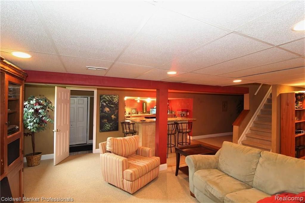 787 Dutton Road Rochester Hills, MI 48306 - Photo 37 of 41