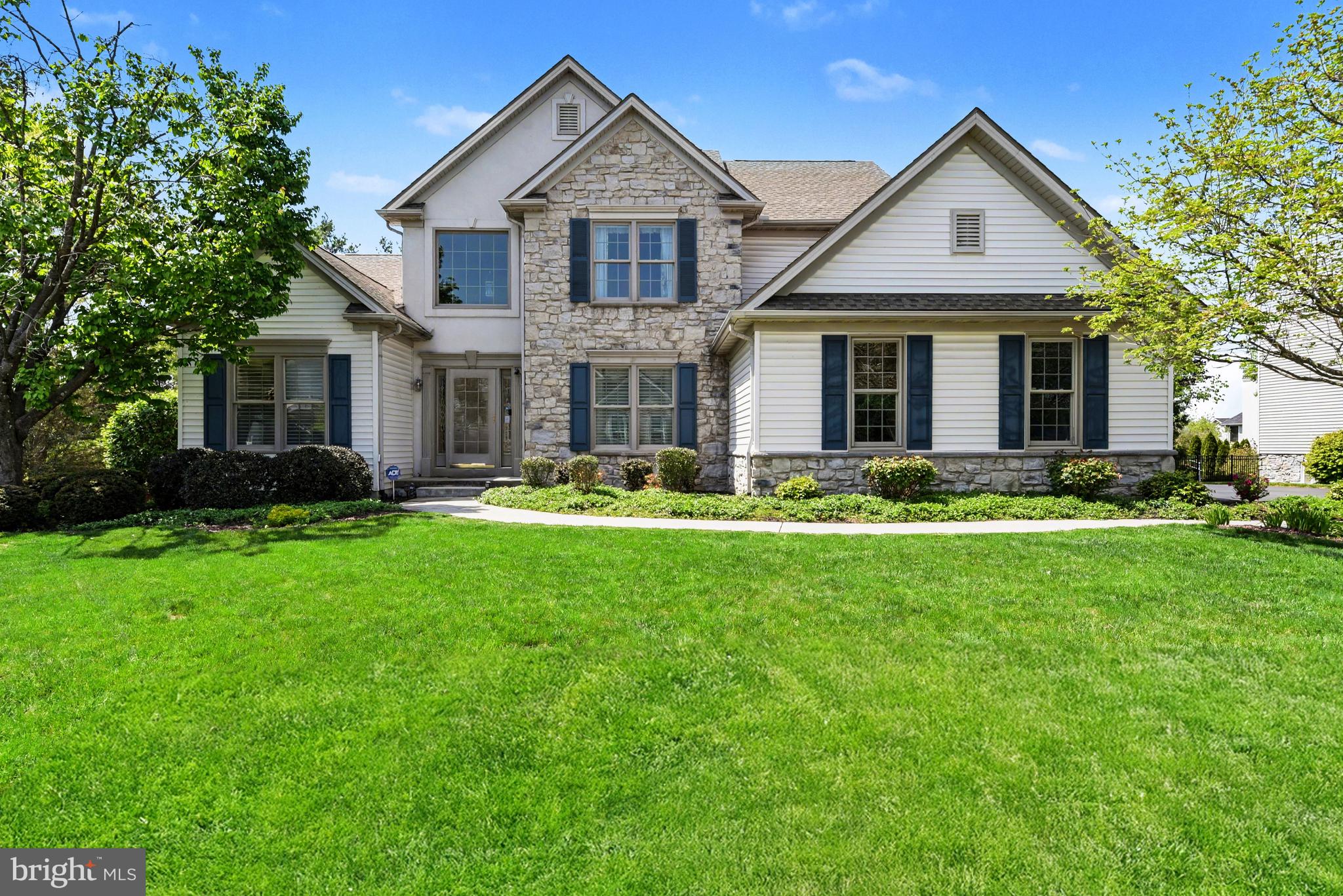 1103 Wansford Road Mechanicsburg, PA 17050 - Photo 2 of 42