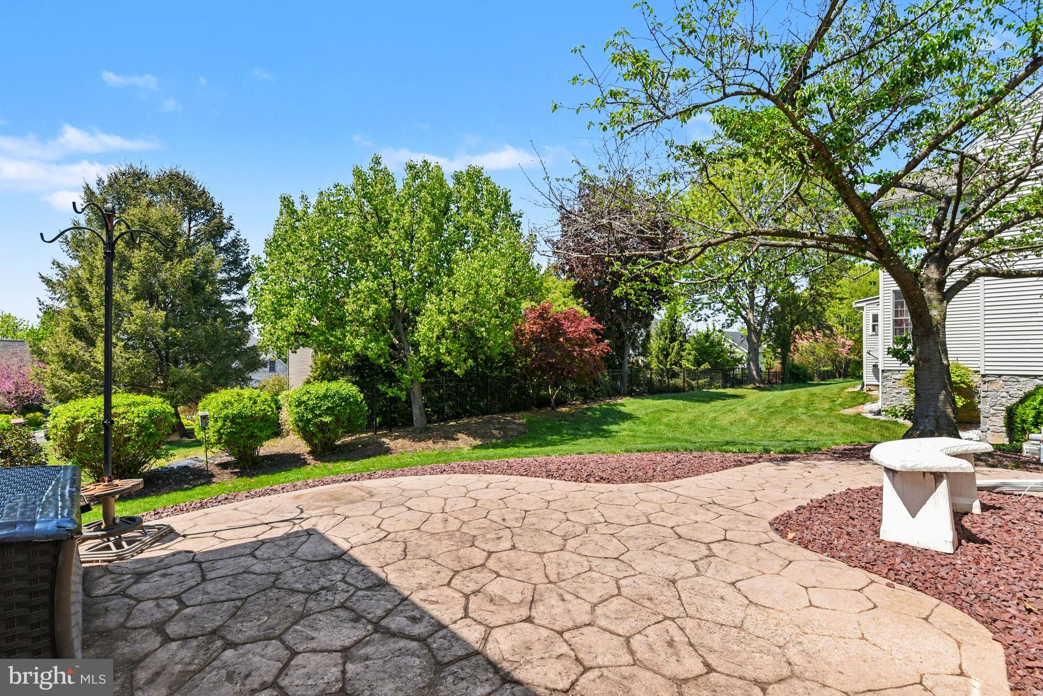 1103 Wansford Road Mechanicsburg, PA 17050 - Photo 7 of 42