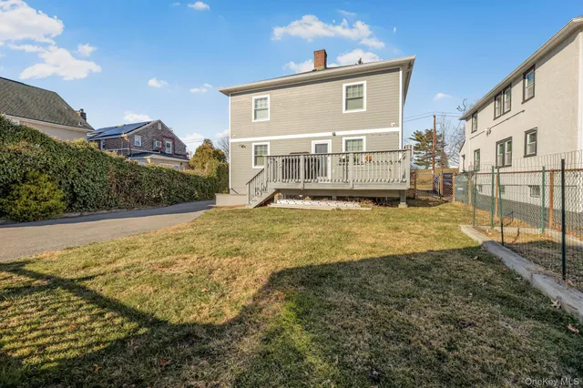 $1,300,000 | 9 Lyons Place, New Rochelle, NY 10801