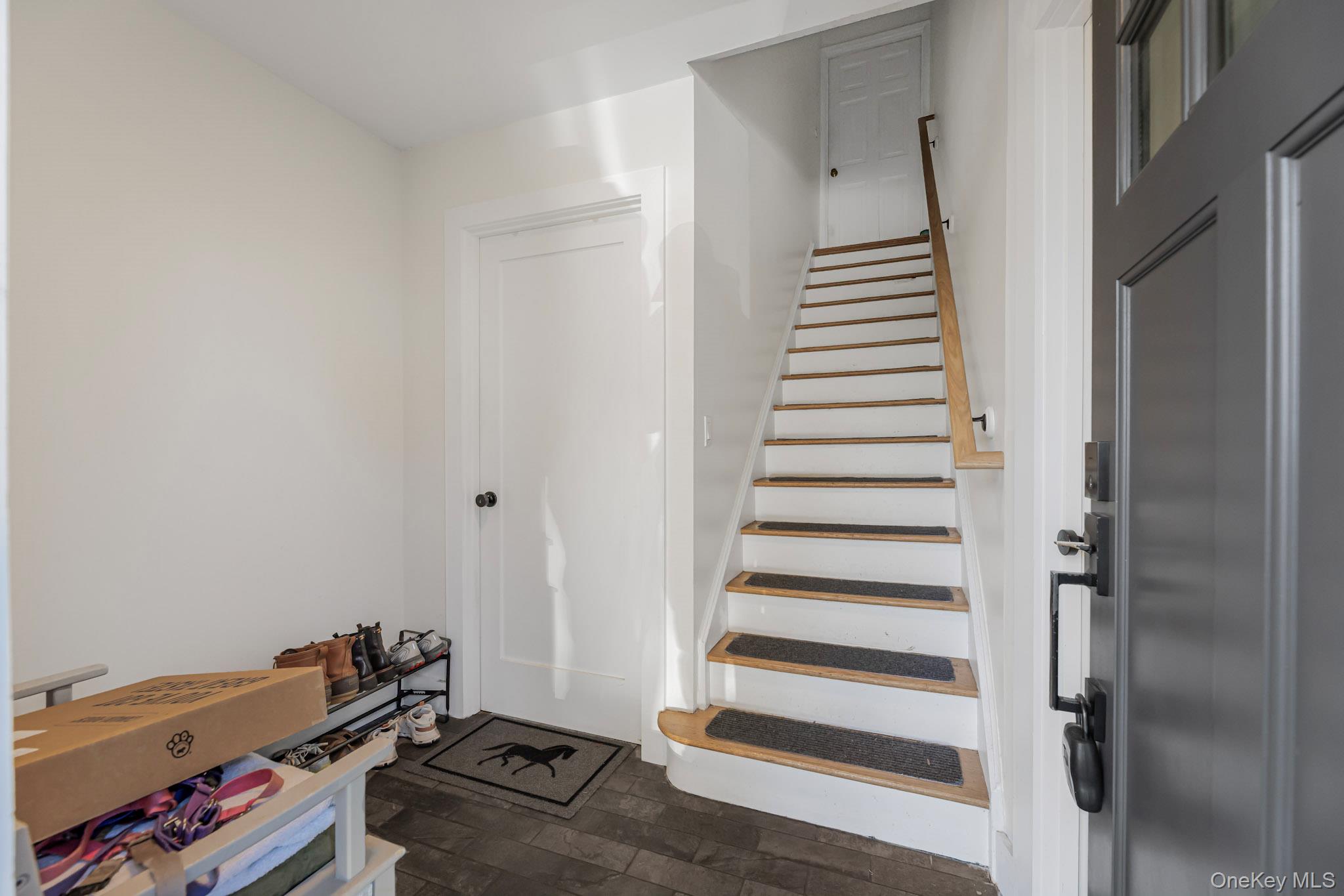 9 Lyons Place New Rochelle, NY 10801 - Photo 6 of 20 View of staircase