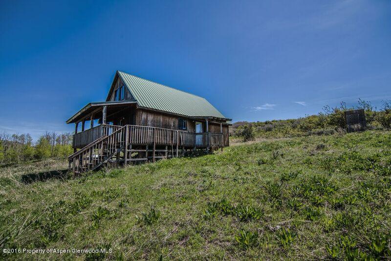 1081 Timberlane Loop Road Craig, CO 81625 - Photo 4 of 17 Cabin 4