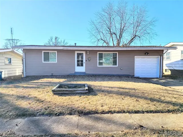 $114,900 | 9017 Clarion Drive, St. Louis, MO 63136