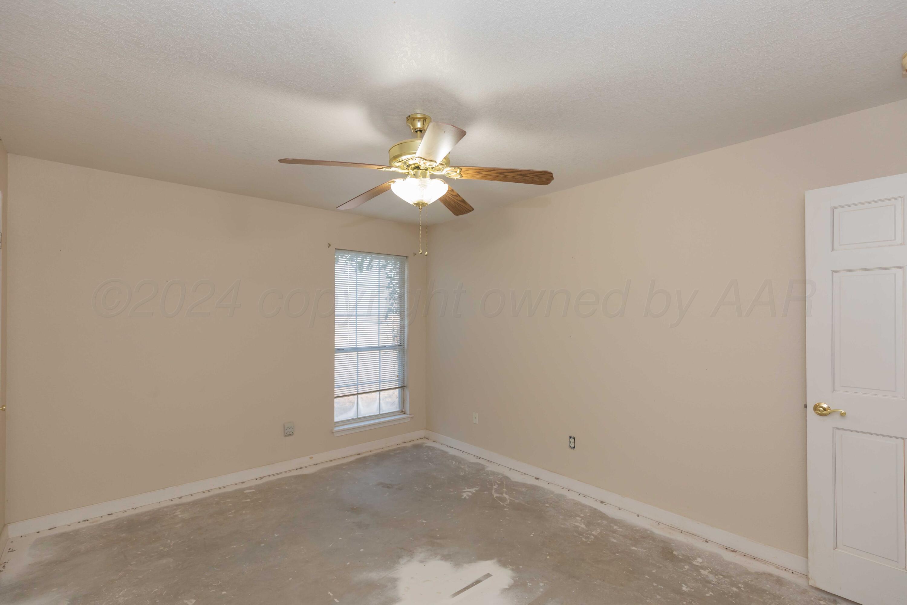 9100 Dowell Road Amarillo, TX 79119 - Photo 22 of 48 BEDROOM 3 VIEW 2