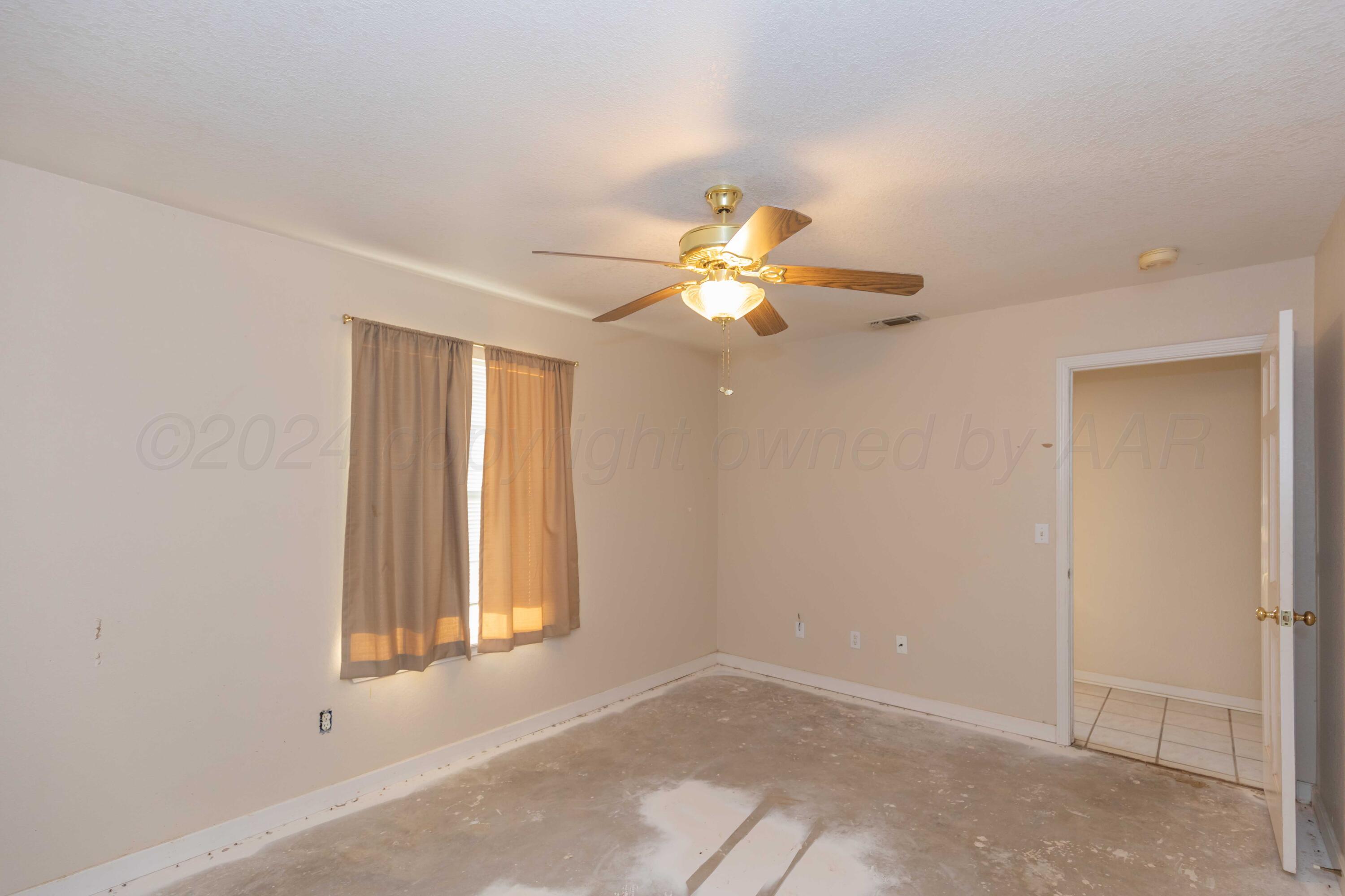 9100 Dowell Road Amarillo, TX 79119 - Photo 31 of 48 BEDROOM 4 VIEW 4