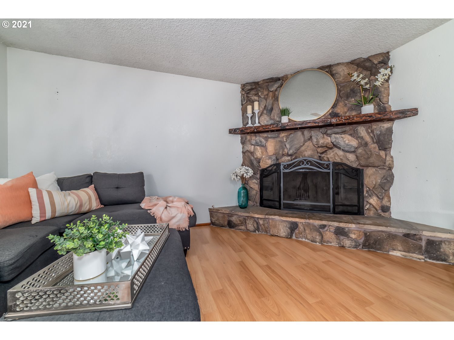 4853 Daisy Street Springfield, OR 97478 - Photo 12 of 32