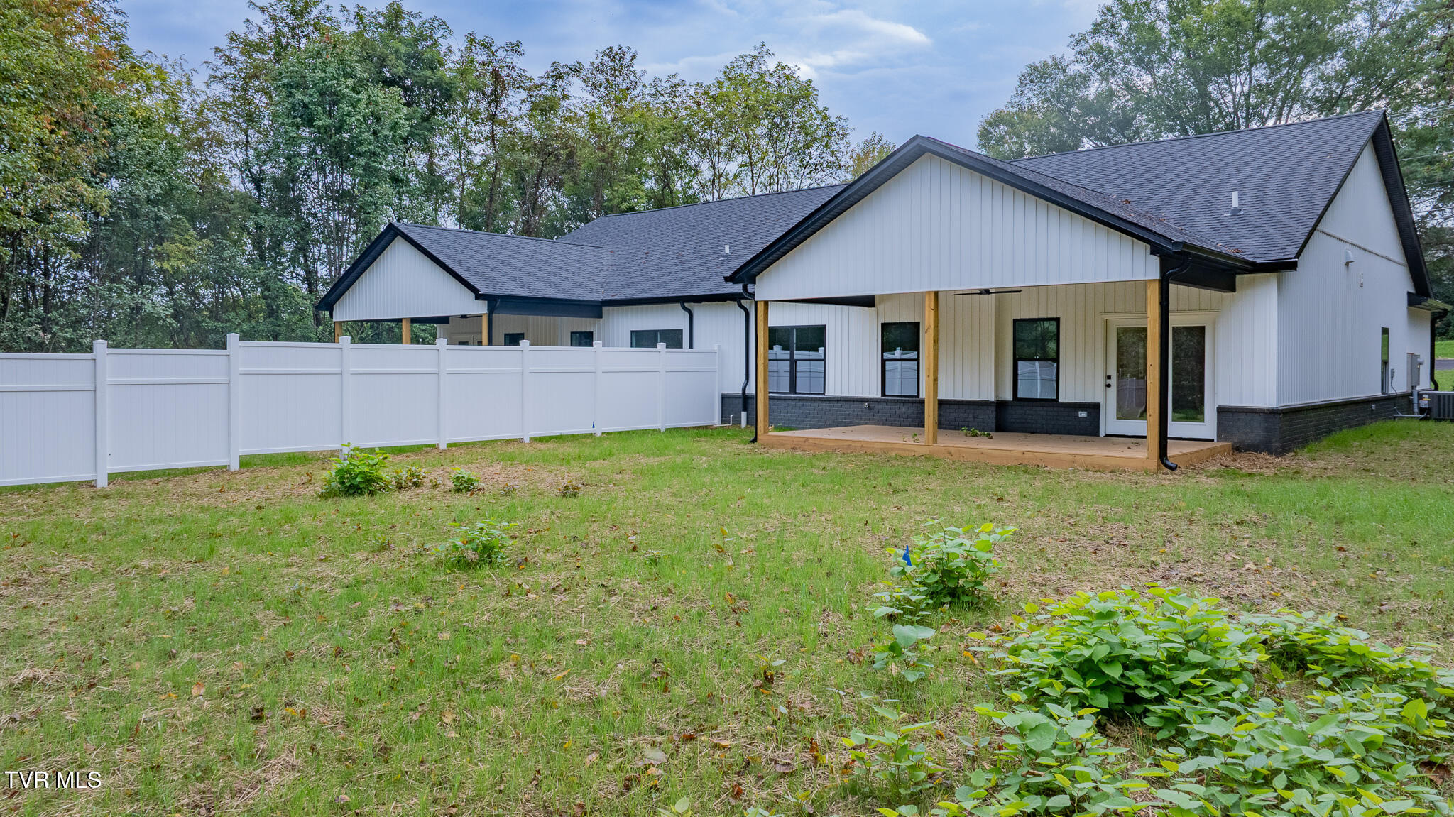 1521 Carroll Creek Road Johnson City, TN 37615 - Photo 50 of 53 dji_fly_20250924_100308_0736_17587229784