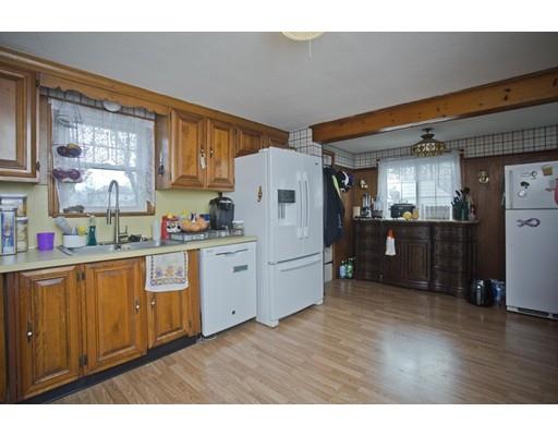 37 Drexel Street Springfield, MA 01104 - Photo 3 of 17