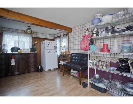 37 Drexel Street Springfield, MA 01104 - Photo 5 of 17