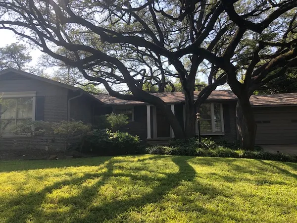 $2,200 | 2608 North 42nd Street, Waco, TX 76710