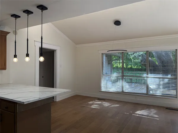 $2,300 | 2608 North 42nd Street, Waco, TX 76710
