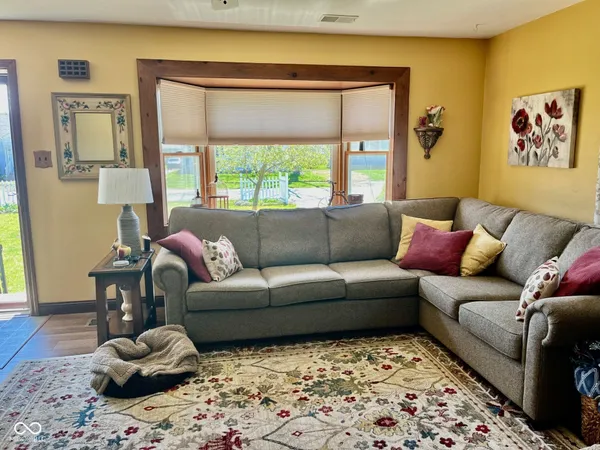 $279,900 | 522 East Fordice Street, Lebanon, IN 46052
