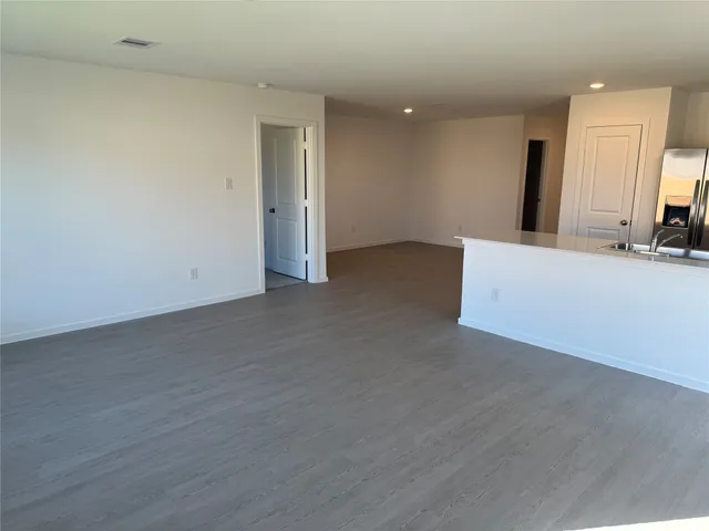 $2,300 | 2527 Night Emerald Drive, Rosharon, TX 77583