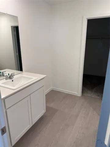 $2,300 | 2527 Night Emerald Drive, Rosharon, TX 77583