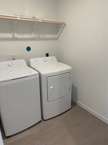 $2,300 | 2527 Night Emerald Drive, Rosharon, TX 77583