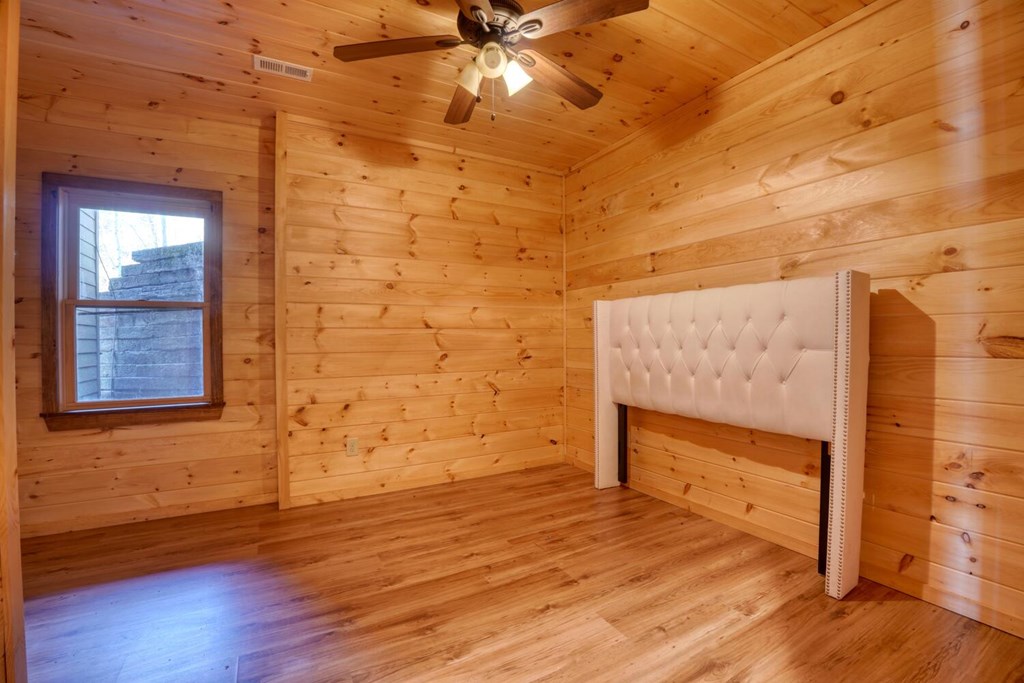 158 Whispering Pines Blue Ridge, GA 30513 - Photo 50 of 74 Gallery Image 50