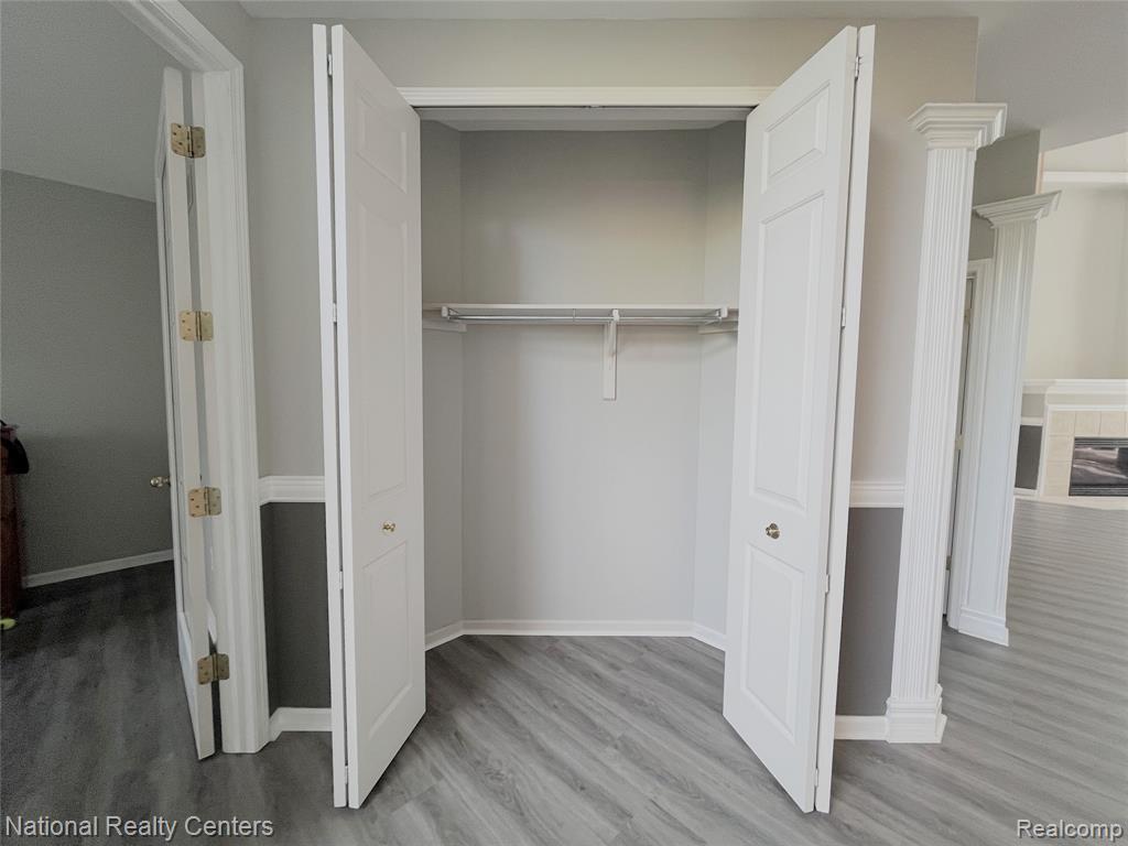 2056 Somerville Road Rochester Hills, MI 48307 - Photo 11 of 84