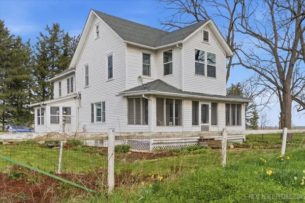 $499,000 | 7930 East Line Road, Kirkland, IL 60146