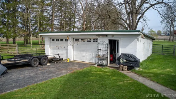 $499,000 | 7930 East Line Road, Kirkland, IL 60146