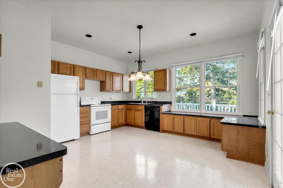 663 North Riverside Avenue St. Clair, MI 48079 - Photo 57 of 70