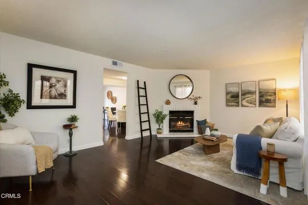 $699,000 | 416 Ivy Street, Unit 3, Glendale, CA 91204