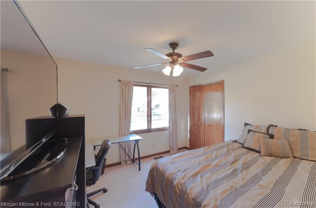 1061 Hidden Lane Rochester Hills, MI 48309 - Photo 23 of 51