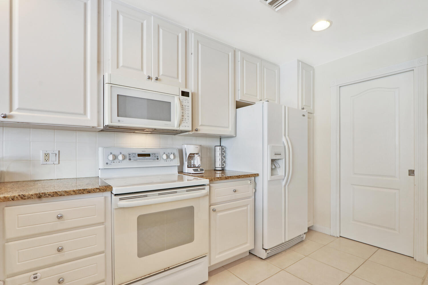 1683 Frederick Small Road Jupiter, FL 33458 - Photo 13 of 48 Kitchen