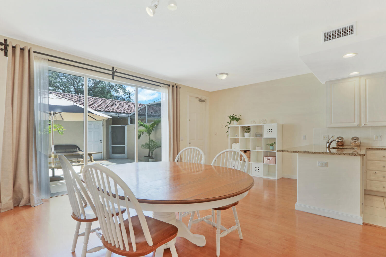 1683 Frederick Small Road Jupiter, FL 33458 - Photo 18 of 48 Dining/Family room