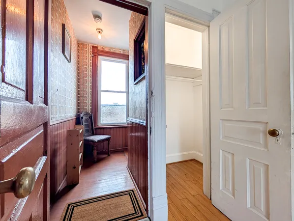 $1,600 | 2025 West Coulter Street, Unit 3, Chicago, IL 60608