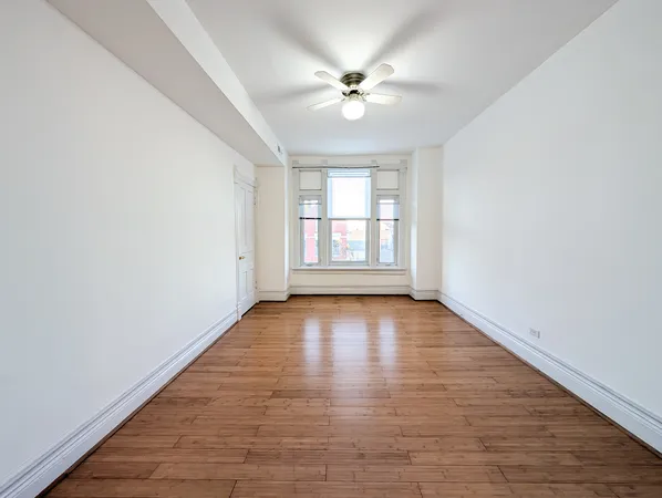 $1,600 | 2025 West Coulter Street, Unit 3, Chicago, IL 60608